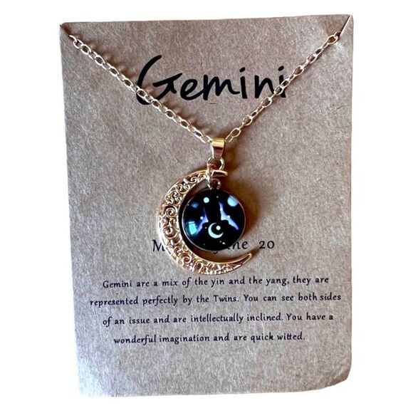 No Brand Jewelry - Gemini zodiac moon pendant necklace NWT gold tone